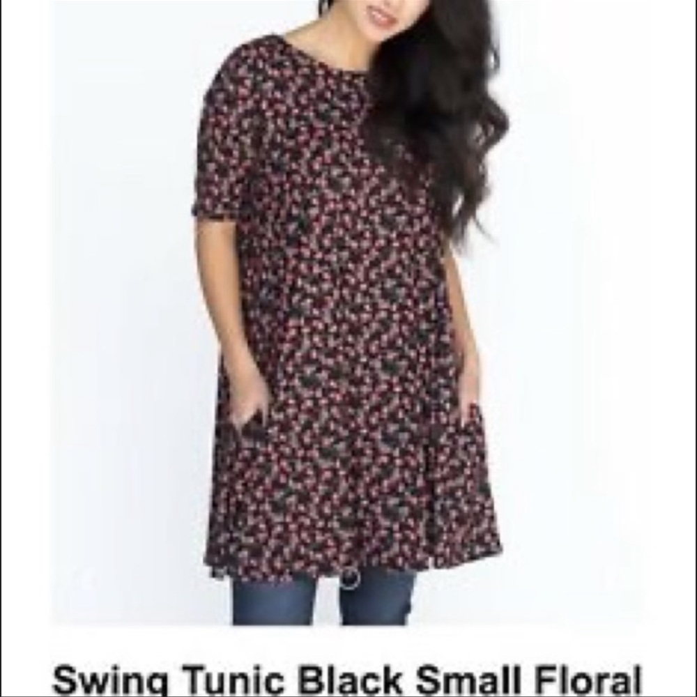 Agnes & Dora Swing Tunic Top Shirt Blouse Maroon Pink Floral